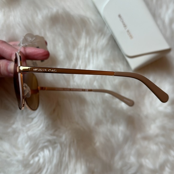 NWT Michael Kors Chelsea Aviator Sunglasses! - Picture 7 of 14